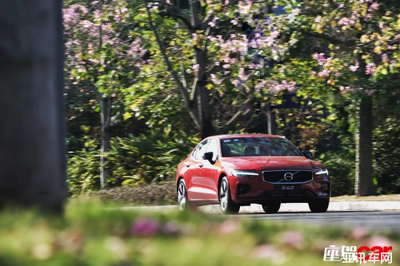 S60以安全與健康品質回應共振問題 清潔用金屬墊彰顯細節(jié)關懷